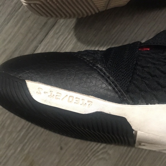 Nike Toddler Lebron Soldier XII Basketball Shoes - Picture 4 of 9